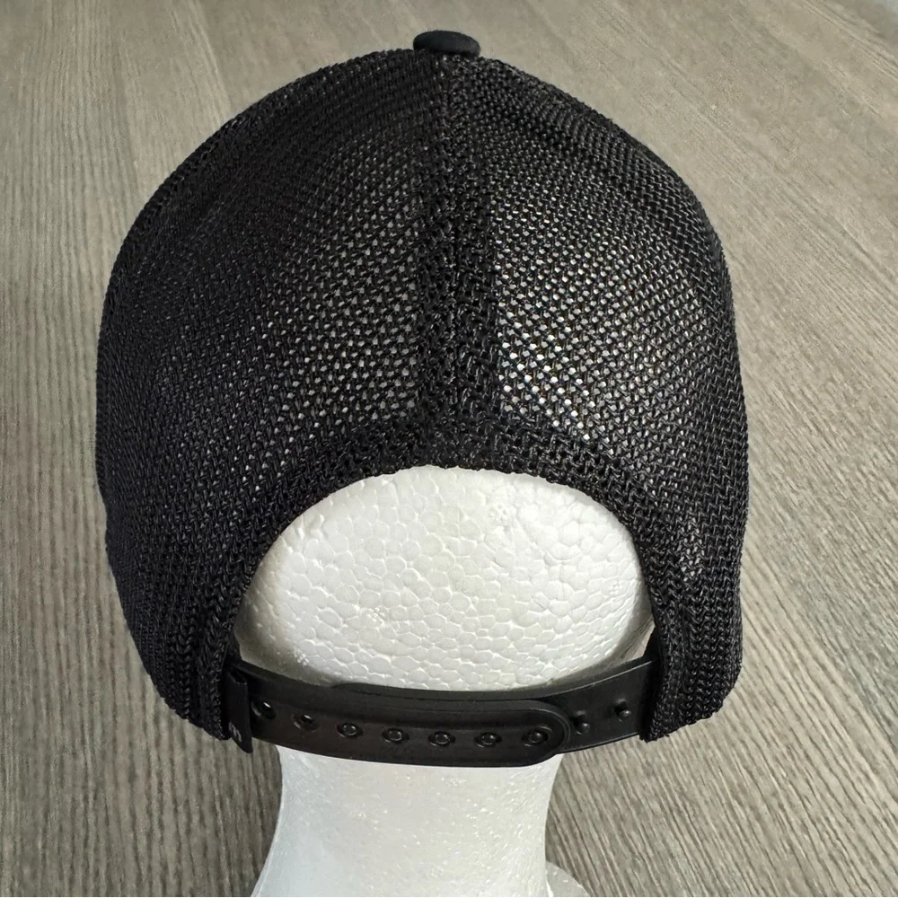 Travis Mathew Shipwreck Snapback Golf Hat Black FlexFit 110 Mesh Back New